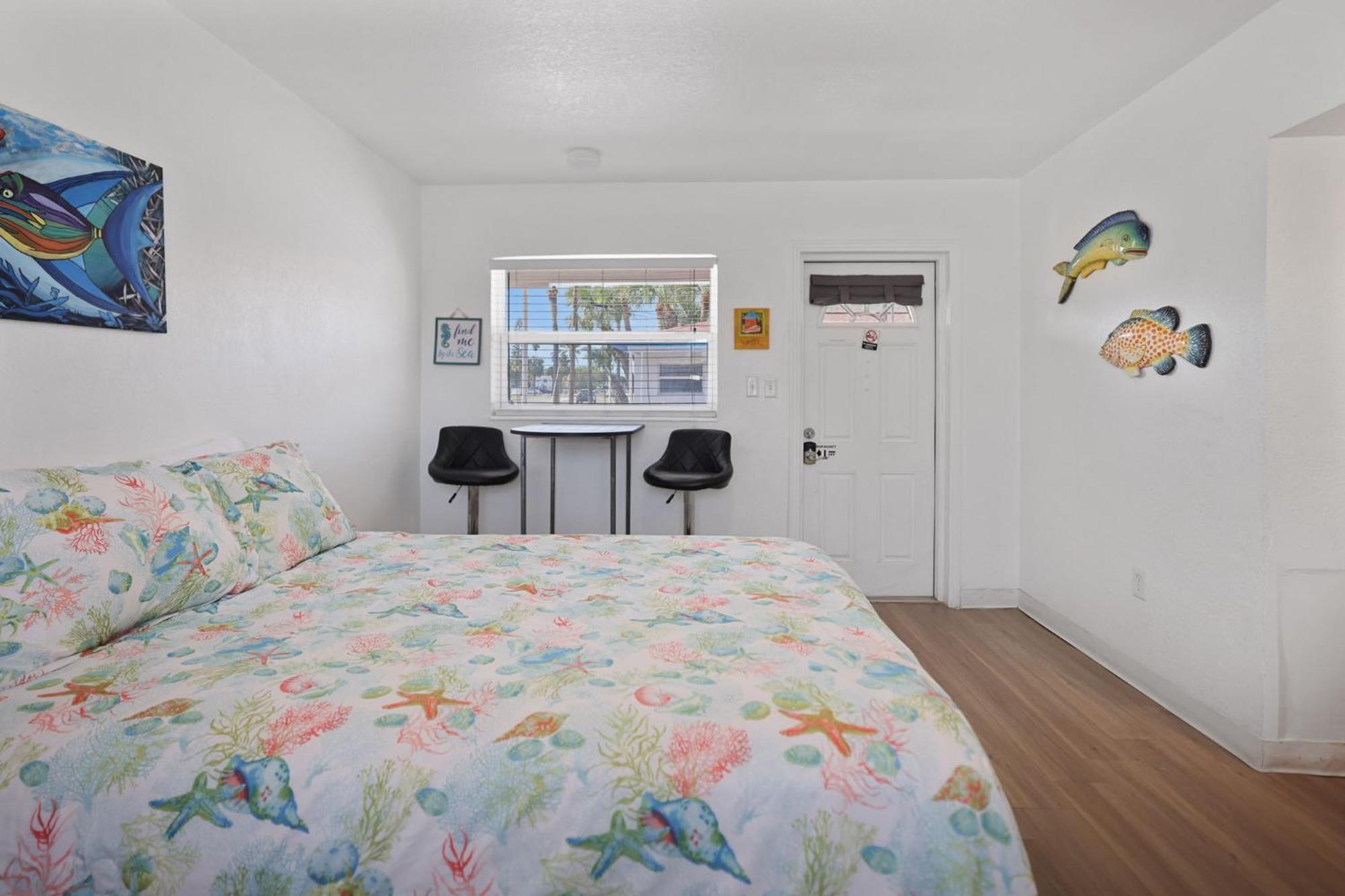 Sun Island Motel St. Pete Beach Eksteriør billede