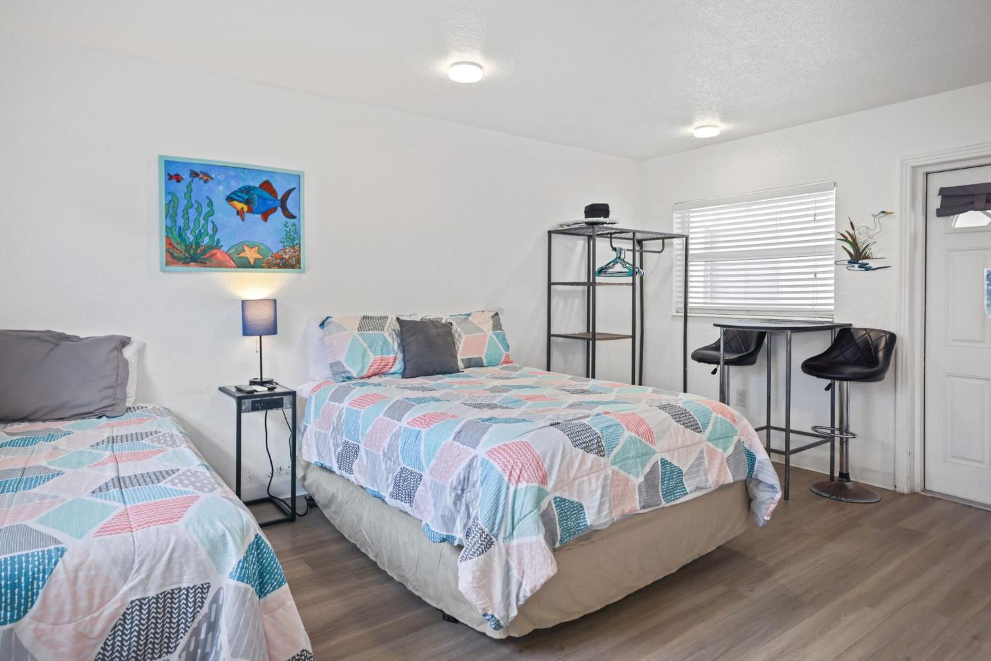Sun Island Motel St. Pete Beach Eksteriør billede